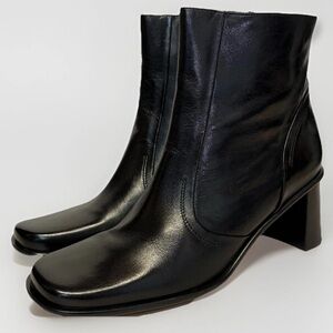 Etienne Aigner Black Leather Smatter Square Tied Boots Women’s 10M #5572